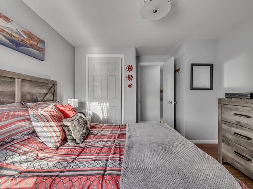 Bedroom - 6039 Av. Royale, L'Ange-Gardien, QC - Indoor Photo Showing Bedroom