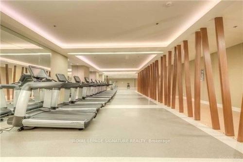 603-111 St Clair Ave W, Toronto, ON - Indoor Photo Showing Gym Room