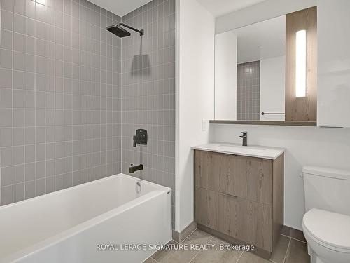 310-5 Defries St, Toronto, ON - Indoor Photo Showing Bathroom