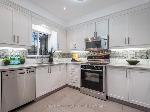 9 Westbrook Ave, Toronto, ON - Indoor Photo Showing Kitchen