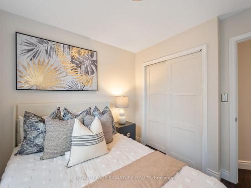 9 Westbrook Ave, Toronto, ON - Indoor Photo Showing Bedroom