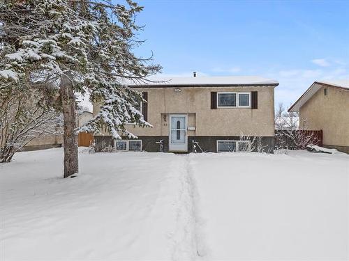 22 Cannes Cr, Winnipeg, MB 