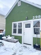 298 Beverley ST  Winnipeg, MB R3C 3R6