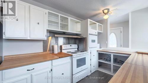 793 Eastwood Drive, Saugeen Shores, ON - Indoor Photo Showing Kitchen