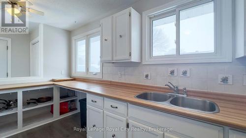 793 Eastwood Drive, Saugeen Shores, ON - Indoor Photo Showing Kitchen With Double Sink