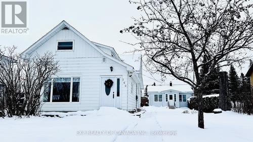 366 Ninth Avenue, Cochrane, ON - Outdoor