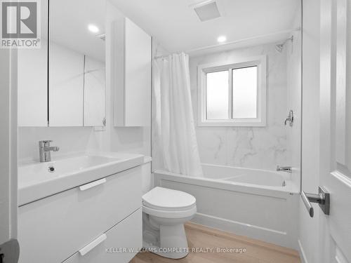 6763 Cooper Drive, Niagara Falls (220 - Oldfield), ON - Indoor Photo Showing Bathroom