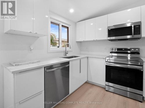 6763 Cooper Drive, Niagara Falls (220 - Oldfield), ON - Indoor Photo Showing Kitchen With Stainless Steel Kitchen