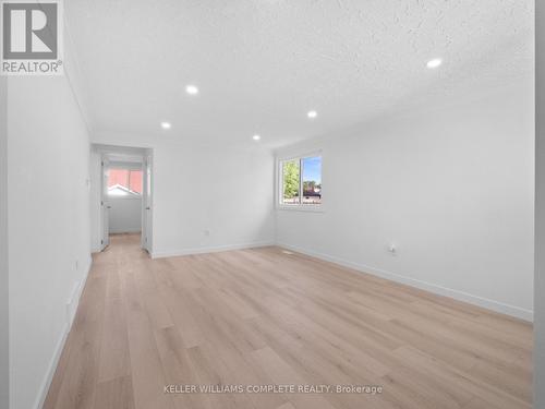 6763 Cooper Drive, Niagara Falls (220 - Oldfield), ON - Indoor Photo Showing Other Room