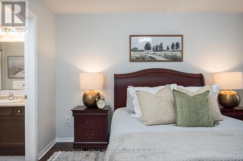 769 Challinor Terrace, Milton, ON - Indoor Photo Showing Bedroom