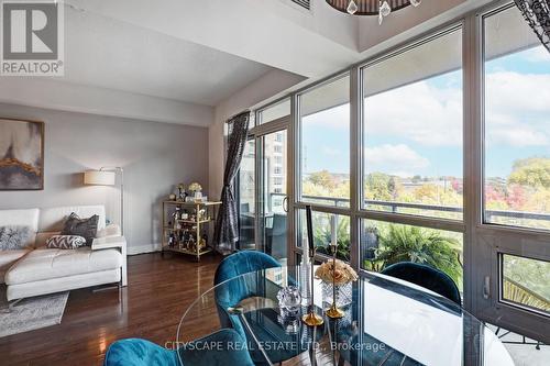 505 - 26 Norton Avenue, Toronto, ON - Indoor Photo Showing Living Room