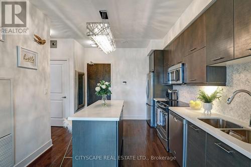 505 - 26 Norton Avenue, Toronto, ON - Indoor Photo Showing Kitchen With Double Sink With Upgraded Kitchen