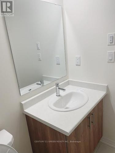 18 - 155 Tapscott Road, Toronto, ON - Indoor Photo Showing Bathroom