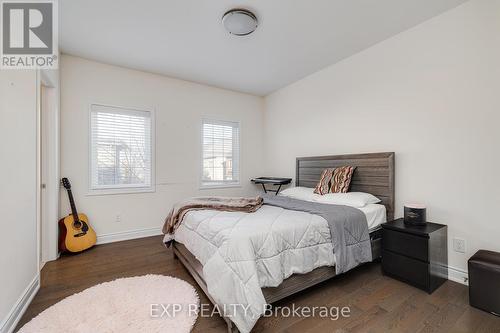 1526 Edencrest Drive, Mississauga, ON - Indoor Photo Showing Bedroom