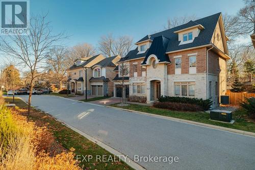 1526 Edencrest Drive, Mississauga, ON - Outdoor With Facade