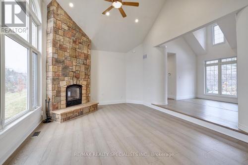 7 Deer Run Crescent, Halton Hills, ON - Indoor With Fireplace