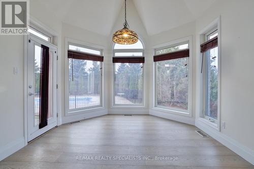 7 Deer Run Crescent, Halton Hills, ON - Indoor Photo Showing Other Room