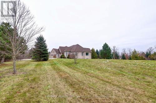 7 Deer Run Crescent, Halton Hills, ON - Outdoor