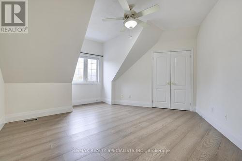 7 Deer Run Crescent, Halton Hills, ON - Indoor Photo Showing Other Room