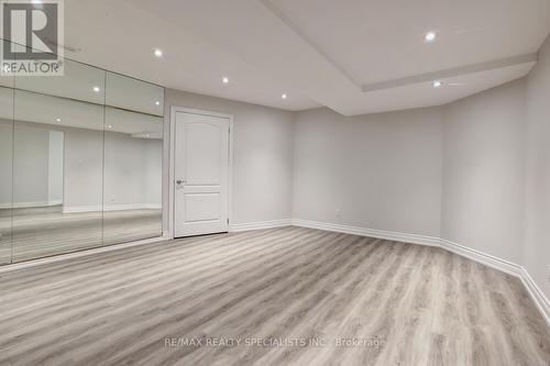 7 Deer Run Crescent, Halton Hills, ON - Indoor Photo Showing Other Room