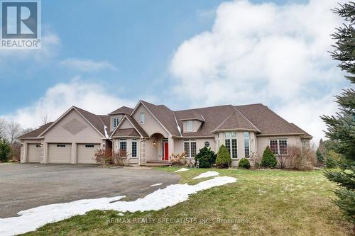 7 Deer Run Crescent, Halton Hills, ON - Outdoor With Facade