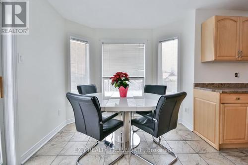 33 Brown Wood Drive, Barrie, ON - Indoor Photo Showing Dining Room