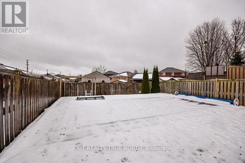 33 Brown Wood Drive, Barrie, ON - Outdoor