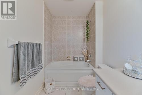 15 Oleary Road, Brampton, ON - Indoor Photo Showing Laundry Room