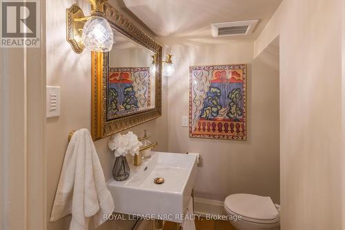 50 Hillcrest Avenue, St. Catharines (457 - Old Glenridge), ON - Indoor Photo Showing Bathroom