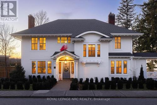 50 Hillcrest Avenue, St. Catharines (457 - Old Glenridge), ON - Outdoor With Facade