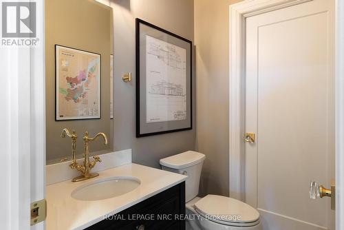 50 Hillcrest Avenue, St. Catharines (457 - Old Glenridge), ON - Indoor Photo Showing Bathroom