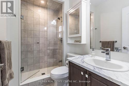 35 Arthur Griffin Crescent, Caledon, ON - Indoor Photo Showing Bathroom