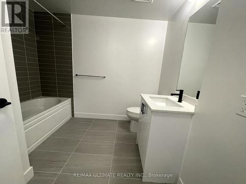 641 - 2343 Khalsa Gate, Oakville, ON - Indoor Photo Showing Bathroom