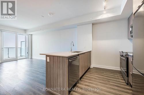 3702 - 4130 Parkside Village Drive, Mississauga, ON - Indoor