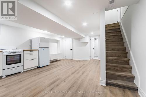 Lower - 286 Cumberland Avenue, Hamilton, ON - Indoor Photo Showing Kitchen