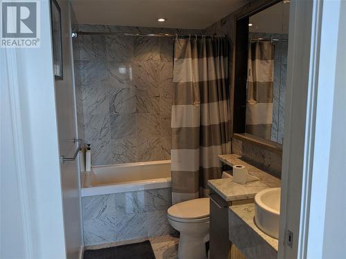 25Fl 833 Seymour Street, Vancouver, BC - Indoor Photo Showing Bathroom