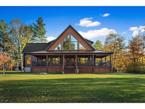 Frontage - 139 Av. Paradise, Mansfield-Et-Pontefract, QC - Outdoor With Deck Patio Veranda