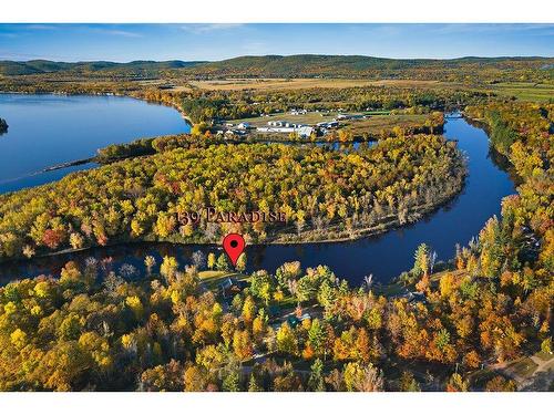 Aerial photo - 139 Av. Paradise, Mansfield-Et-Pontefract, QC - Outdoor With Body Of Water With View