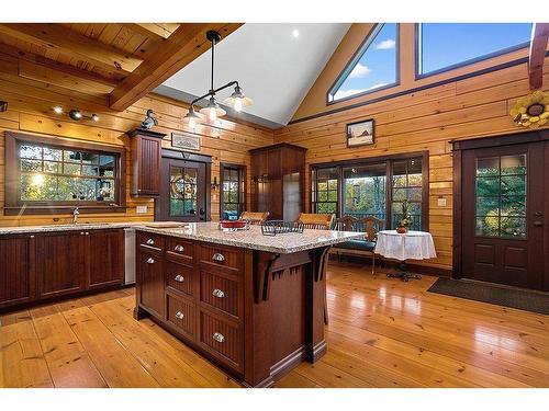 Kitchen - 139 Av. Paradise, Mansfield-Et-Pontefract, QC - Indoor Photo Showing Kitchen