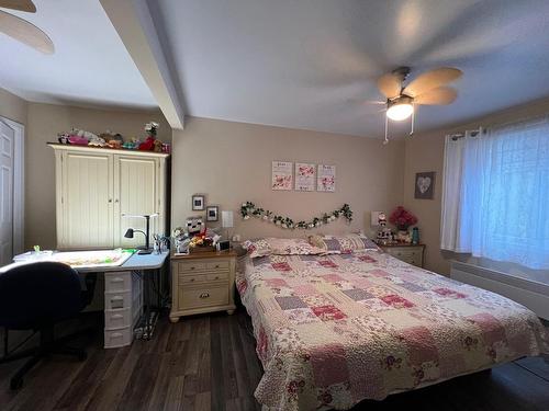 Chambre Ã Â coucher - 60 Rue De L'Église N., Lorrainville, QC - Indoor Photo Showing Bedroom