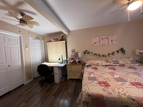 Chambre Ã Â coucher - 60 Rue De L'Église N., Lorrainville, QC - Indoor Photo Showing Bedroom