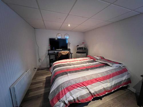 Chambre Ã Â coucher - 60 Rue De L'Église N., Lorrainville, QC - Indoor Photo Showing Bedroom