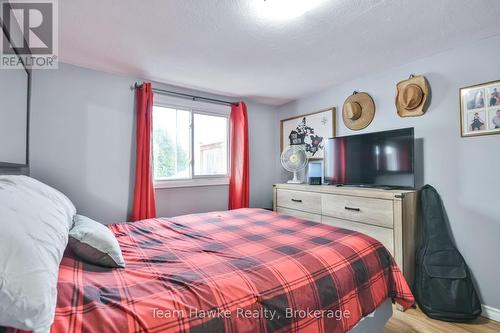 419 7Th Avenue, Tay (Port Mcnicoll), ON - Indoor Photo Showing Bedroom