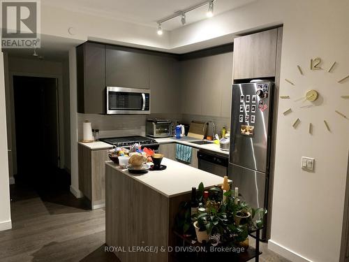 410 - 2A Church Street, Toronto, ON - Indoor Photo Showing Kitchen