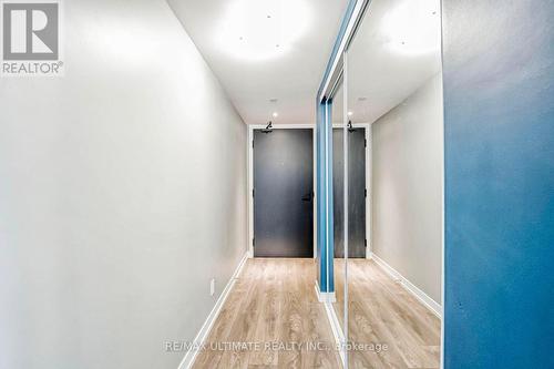 1012 - 60 Shuter Street, Toronto, ON - Indoor Photo Showing Other Room