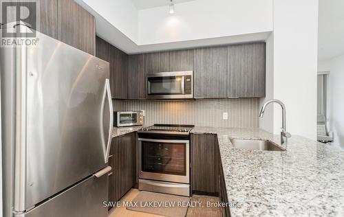 1616 - 30 Shore Breeze Drive S, Toronto, ON - Indoor Photo Showing Kitchen With Stainless Steel Kitchen With Upgraded Kitchen