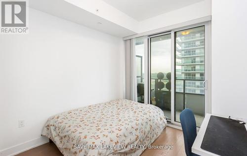 1616 - 30 Shore Breeze Drive S, Toronto, ON - Indoor Photo Showing Bedroom