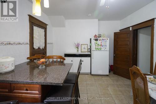 33 Ash Crescent, Toronto, ON - Indoor Photo Showing Dining Room