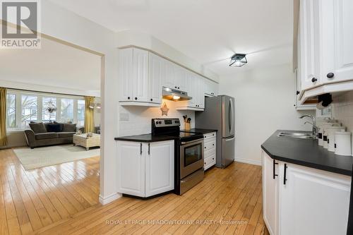 11 Wright Avenue, Halton Hills, ON - Indoor Photo Showing Kitchen