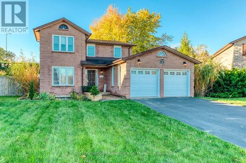 10 Anne Court, Grimsby, ON - Outdoor With Facade